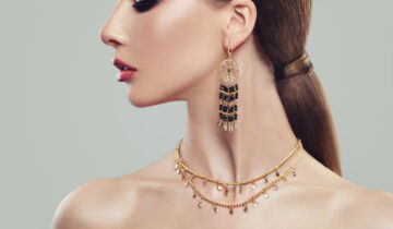 Red Jewelry: The Cherry on Top of Your Outfit